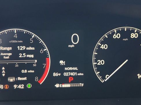 Certified 2025 Honda Pilot EX-L image 32