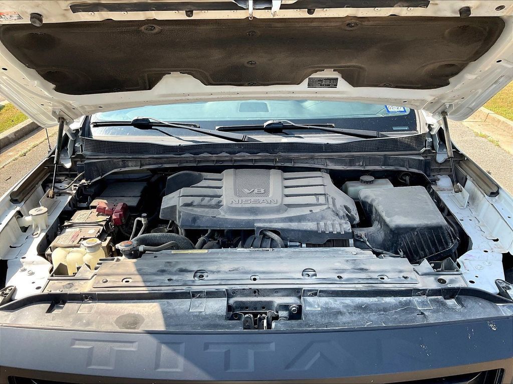 Certified 2021 Nissan Titan PRO-4X w/ Pro-4x Convenience Package AWD/4WD image 34