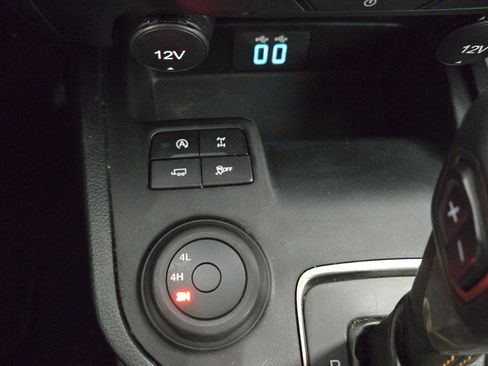 Used 2022 Ford Ranger XLT w/ Equipment Group 301A Mid image 17