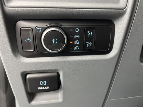 Used 2023 Ford F150 XLT image 23