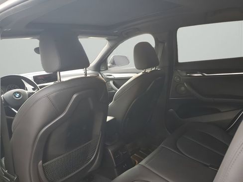 Used 2021 BMW X2 sDrive28i w/ Premium Package image 18