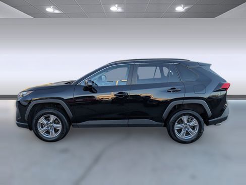 Used 2023 Toyota RAV4 XLE image 2