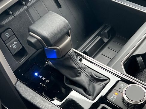 New 2026 Toyota Tundra SR5 w/ SR5 Convenience Package image 17