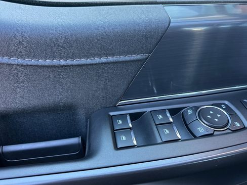 New 2025 Ford F150 Lariat w/ Equipment Group 501A Mid image 10