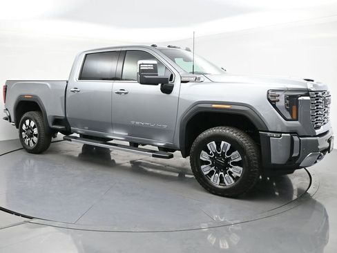 New 2026 GMC Sierra 3500 Denali w/ Denali Reserve Package image 5