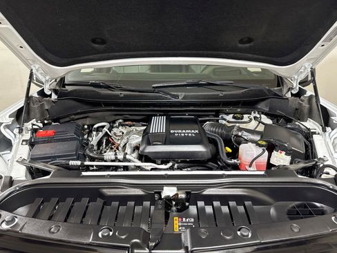 Certified 2026 Chevrolet Silverado 1500 ZR2 AWD/4WD image 29