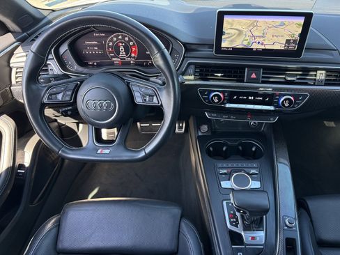Used 2019 Audi S4 Prestige w/ Prestige Package image 3