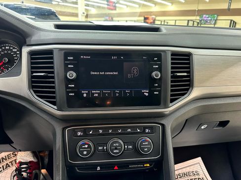 Used 2019 Volkswagen Atlas SE image 26