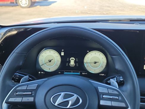 Used 2025 Hyundai Palisade Calligraphy image 15