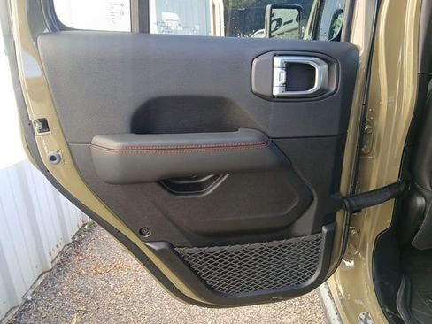 New 2026 Jeep Gladiator Rubicon image 22