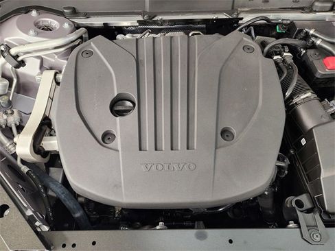 New 2026 Volvo XC60 B5 Core image 33
