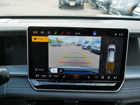 Certified 2026 Volkswagen Tiguan SE R-Line AWD/4WD image 29