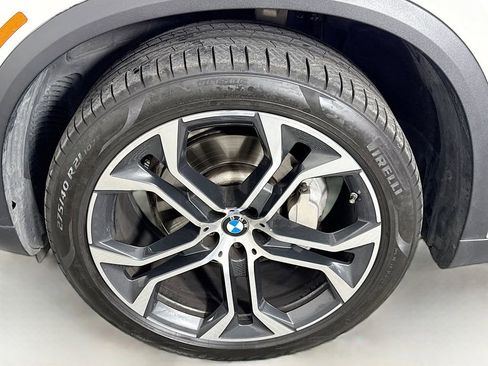 Used 2021 BMW X5 sDrive40i w/ Luxury Seating Package 2 image 32