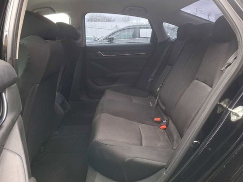 Used 2018 Honda Accord LX image 17