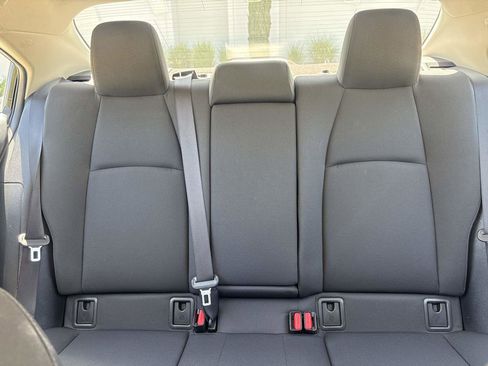 Used 2021 Toyota Corolla LE w/ Carpet Mat Package (TMS) FWD image 27