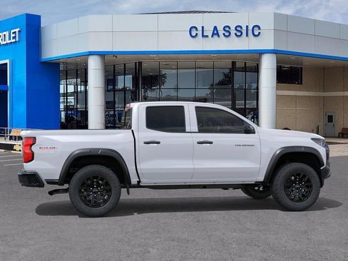 New 2026 Chevrolet Colorado Trail Boss AWD/4WD image 5