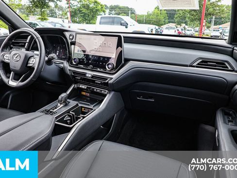 Used 2025 Lexus TX 350 AWD w/ Technology Package image 32