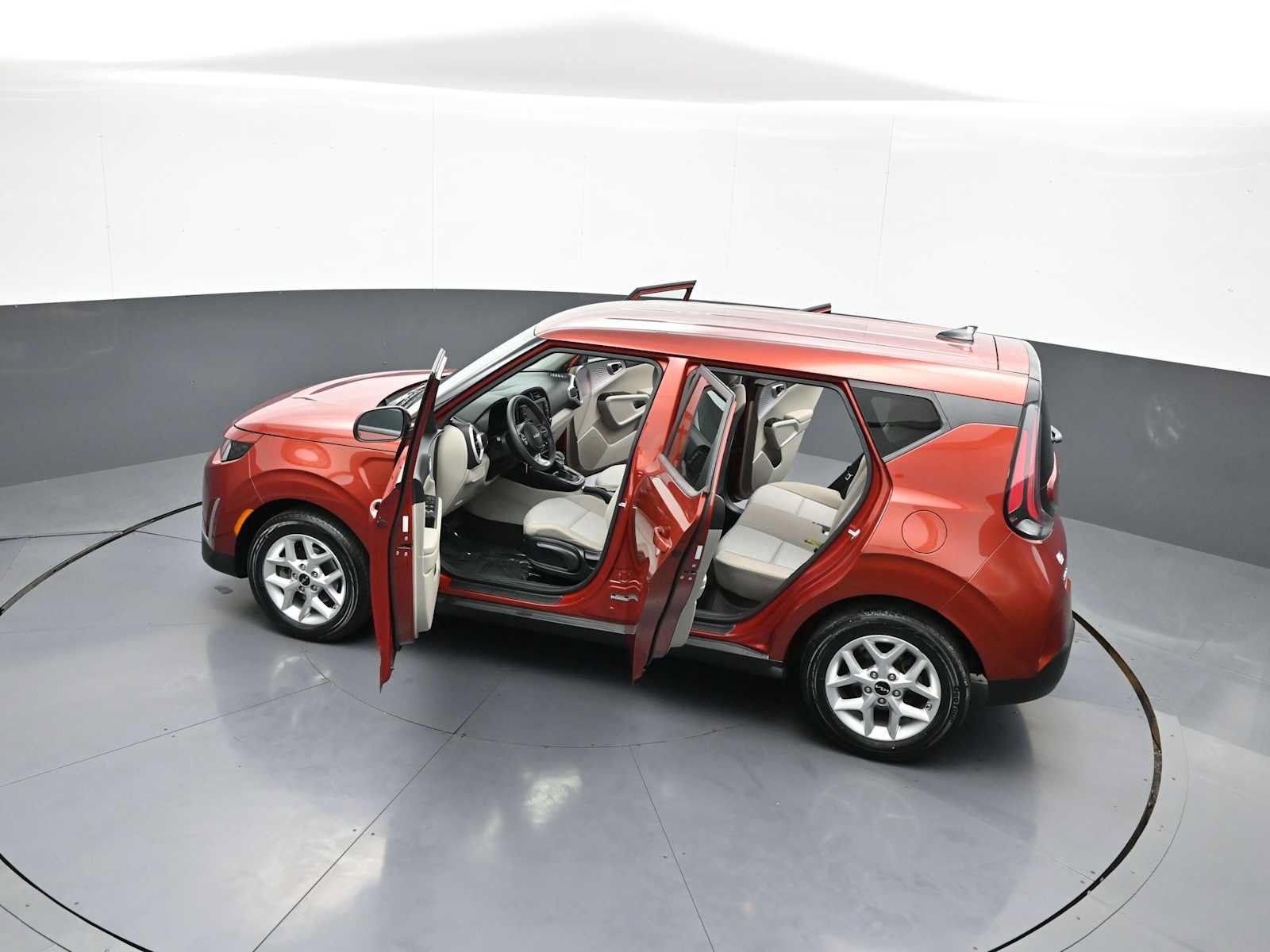 Certified 2023 Kia Soul LX w/ Option Group 015 FWD image 43