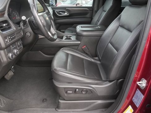 Used 2021 Chevrolet Tahoe LT w/ LT Signature Package image 9