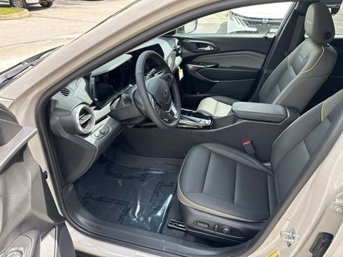New 2026 Chevrolet Trax ACTIV FWD image 40