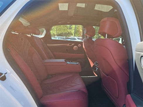 Used 2025 Genesis G80 3.5T Sport image 13