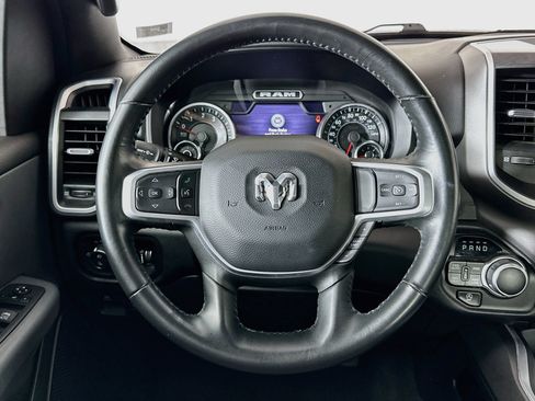 Used 2022 RAM 1500 Big Horn AWD/4WD image 18