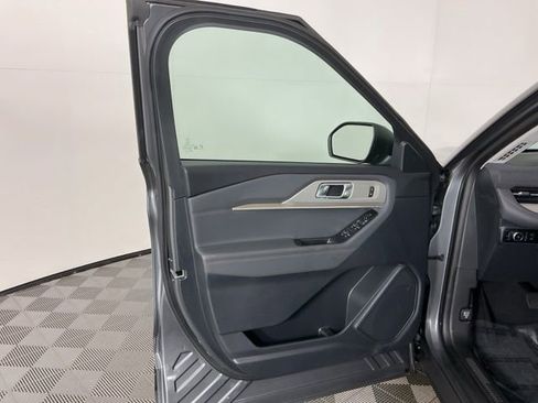 New 2026 Ford Explorer Active w/ Active Comfort Package AWD/4WD image 12