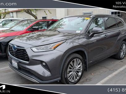 Used 2021 Toyota Highlander Platinum