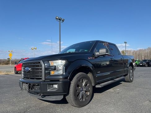 Used 2016 Ford F150 XLT w/ Equipment Group 302A Luxury image 13