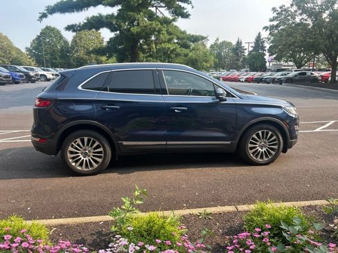 Used 2017 Lincoln MKC Reserve FWD image 5
