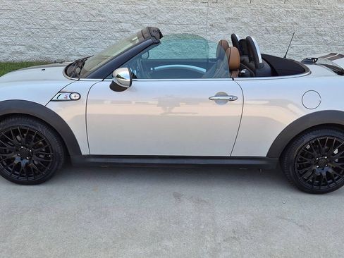Used 2013 MINI Cooper Roadster S FWD image 4