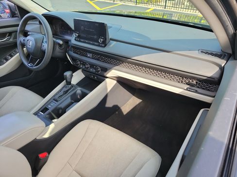 Used 2024 Honda Accord LX image 13