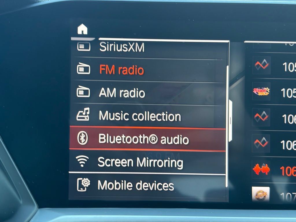 Used 2020 BMW X7 xDrive40i w/ Premium Package AWD/4WD image 39
