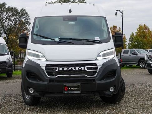 New 2025 RAM ProMaster 2500 w/ Quick Order Package 22G SLT image 3