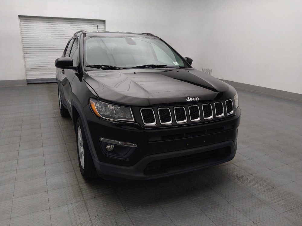 Used 2018 Jeep Compass Latitude w/ Popular Equipment Group AWD/4WD image 14