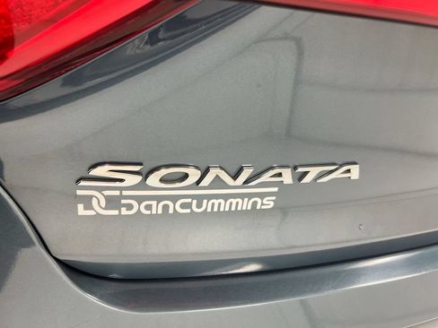 Used 2016 Hyundai Sonata SE FWD image 25