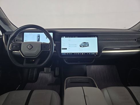 Used 2023 Rivian R1S Adventure AWD/4WD image 27