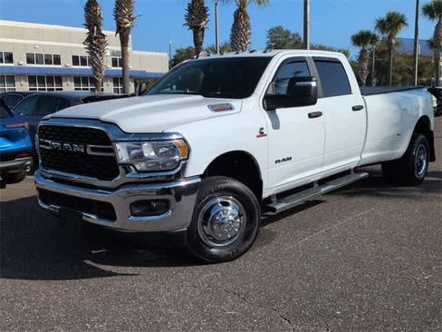 Used 2024 RAM 3500 Big Horn image 2