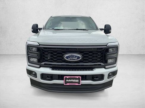 New 2026 Ford F250 XL w/ STX Appearance Package AWD/4WD image 8