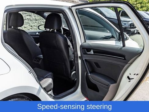 Used 2016 Volkswagen GTI SE w/ Lighting Package (SEL) FWD image 19