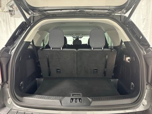 Used 2025 Ford Explorer Active image 44