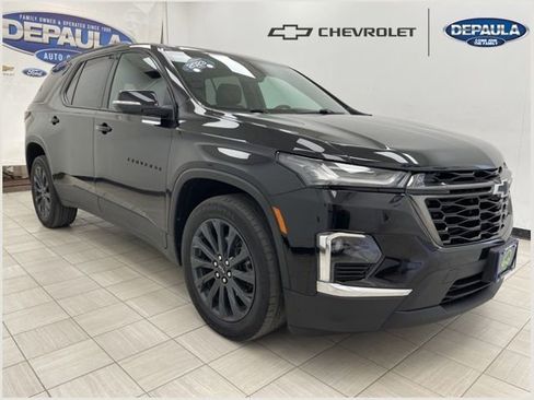 Used 2023 Chevrolet Traverse RS AWD/4WD image 1