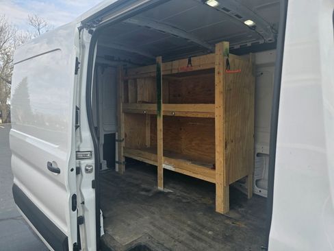 Used 2023 Ford Transit 250 Medium Roof RWD image 23