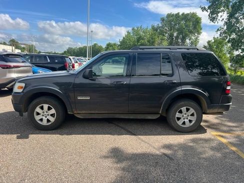 Used 2007 Ford Explorer XLT AWD/4WD image 5