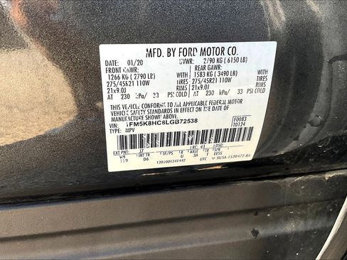 Used 2020 Ford Explorer Platinum w/ Premium Technology Package image 37