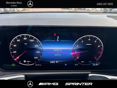 Used 2024 Mercedes-Benz GLB 250 image 30
