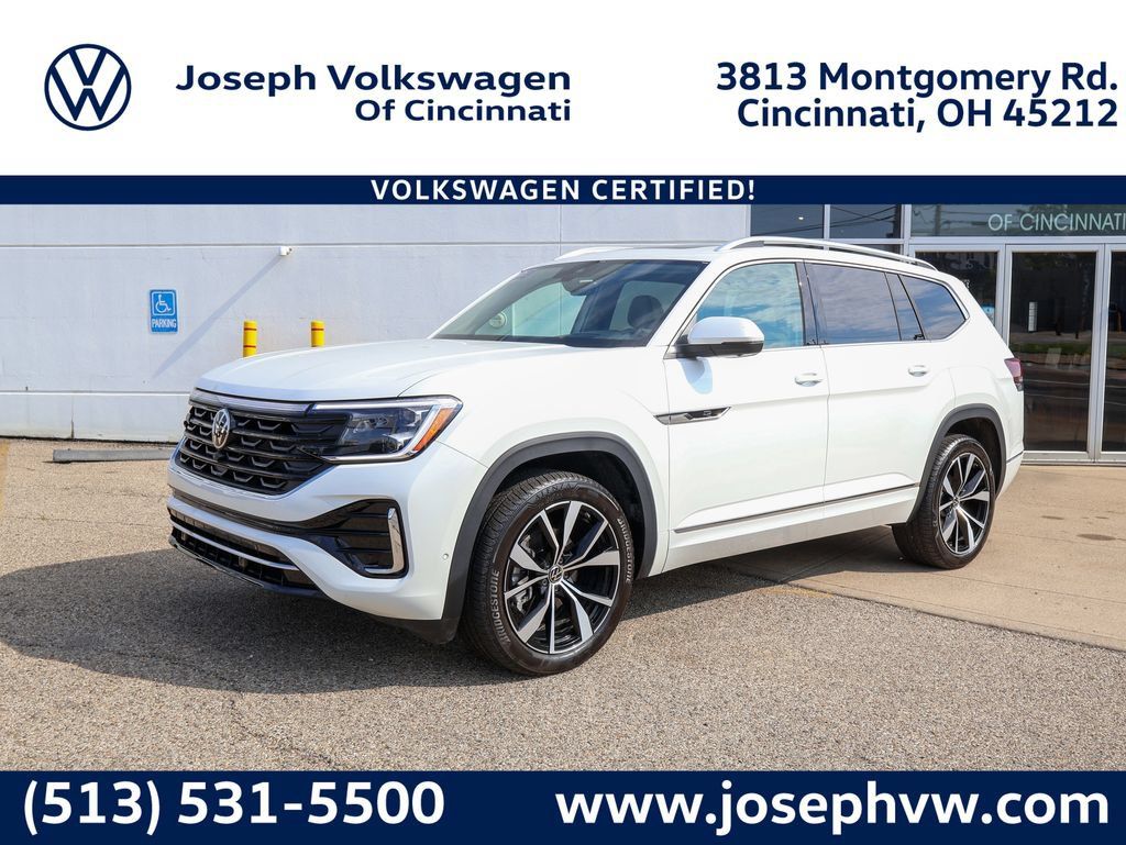 Certified 2026 Volkswagen Atlas SEL Premium R-Line AWD/4WD image 1