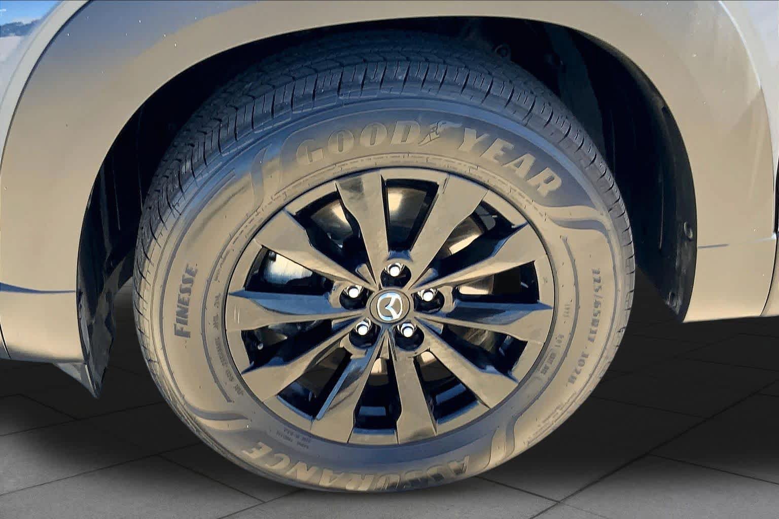 Used 2026 MAZDA CX-50 AWD 2.5 S w/ Preferred Pkg image 11