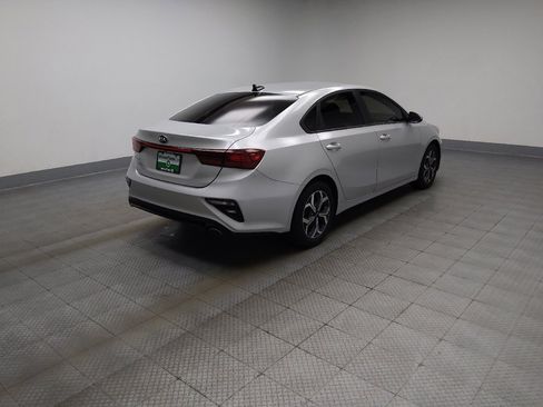 Used 2021 Kia Forte LXS FWD image 10