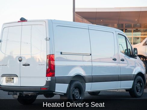 Used 2025 Mercedes-Benz Sprinter 2500 image 13